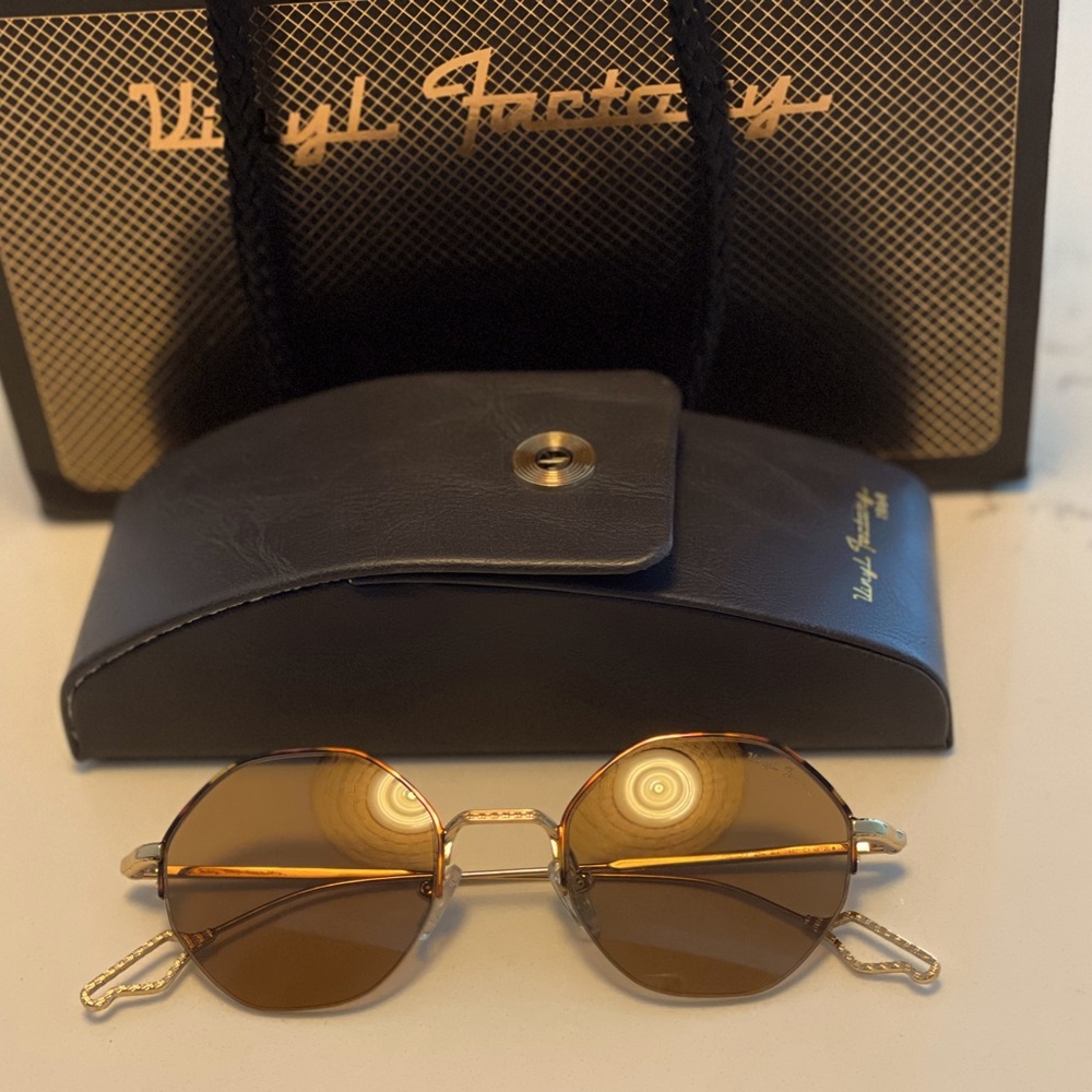 Retro Sunglasses Vinyl Factory